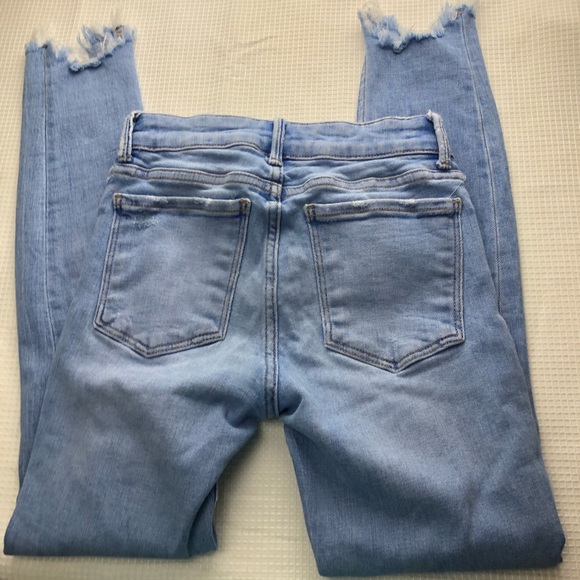 Bershka Mid Rise Ripped Jeans Size 02 - Picture 8 of 11